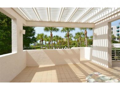 Large over sized Terrace Large over sized Terrace